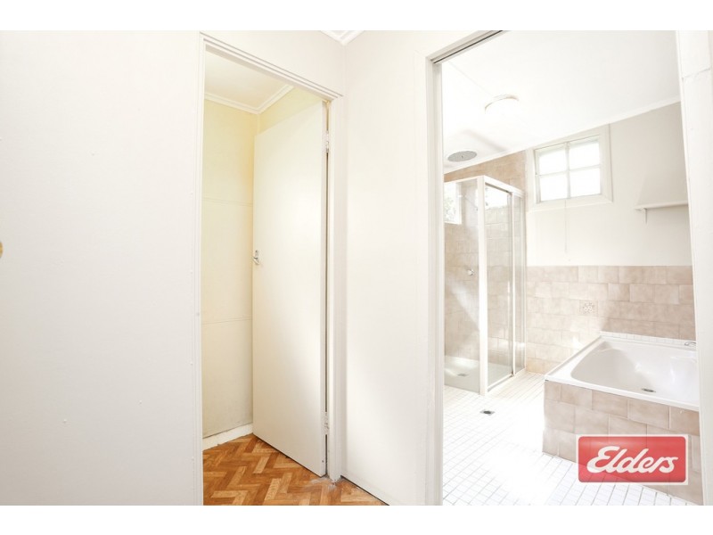 32 BASEDOW ROAD, Tanunda SA 5352