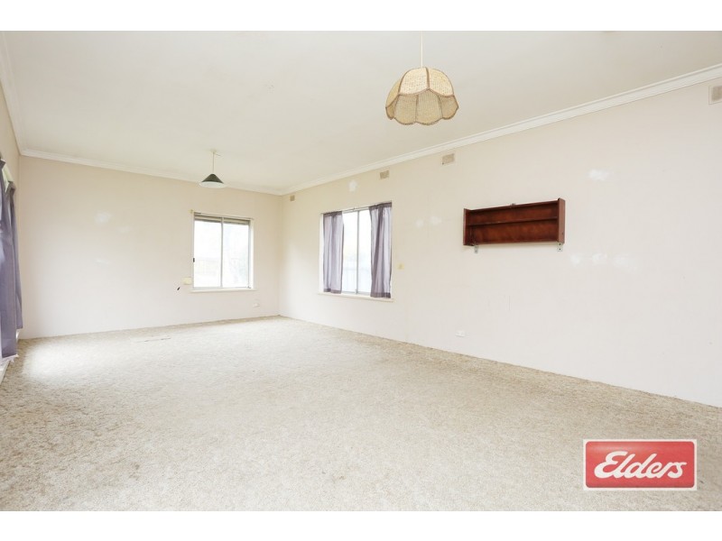 11 Baird Street, Nuriootpa SA 5355