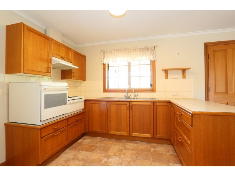 Unit 3, 28 Frederick Street, Greenock SA 5360