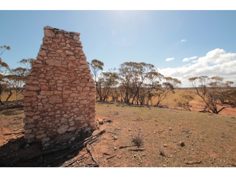 2156 Tamkes Road, Sedan SA 5353