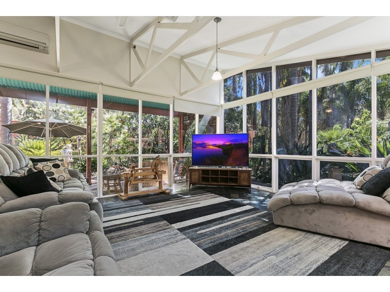 2 Railway Terrace, Riverton SA 5412