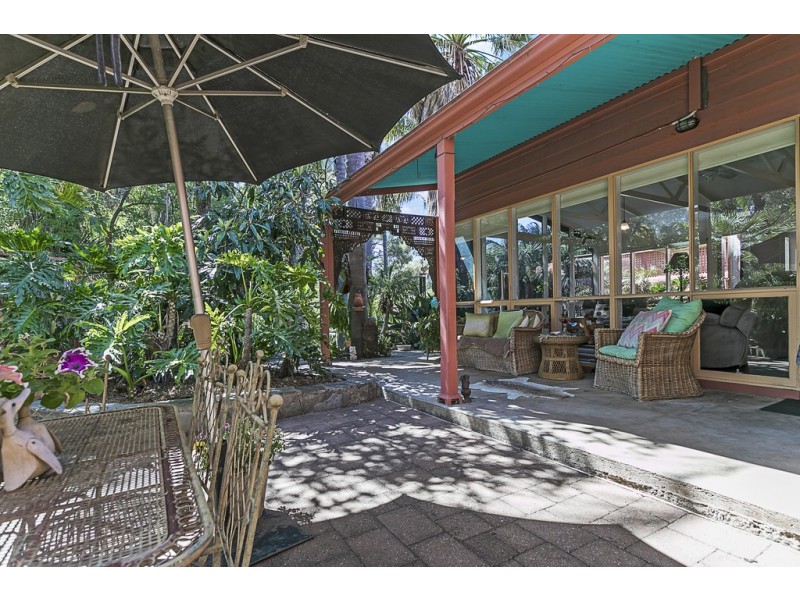 2 Railway Terrace, Riverton SA 5412