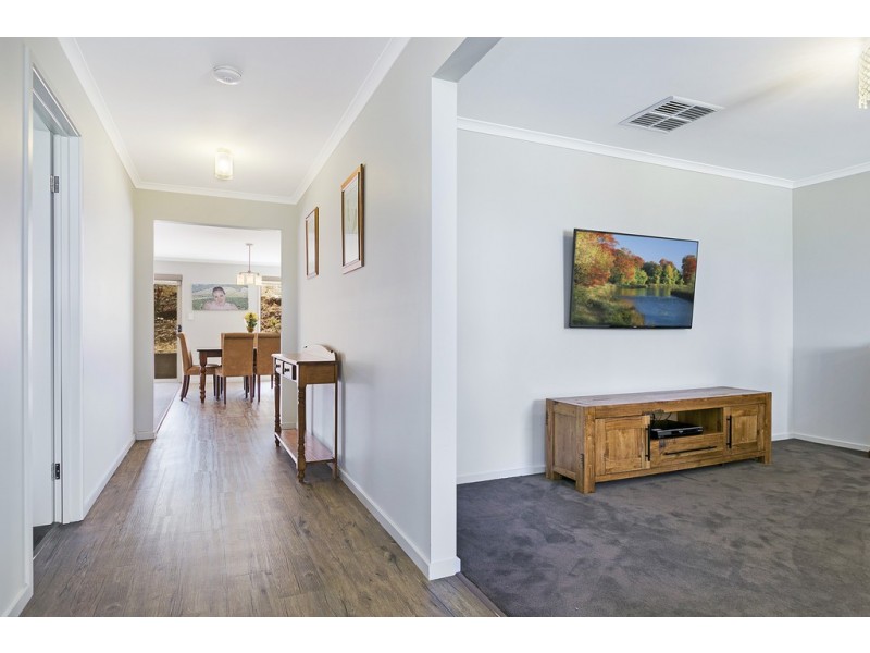 30-32 Penrice Road, Angaston SA 5353