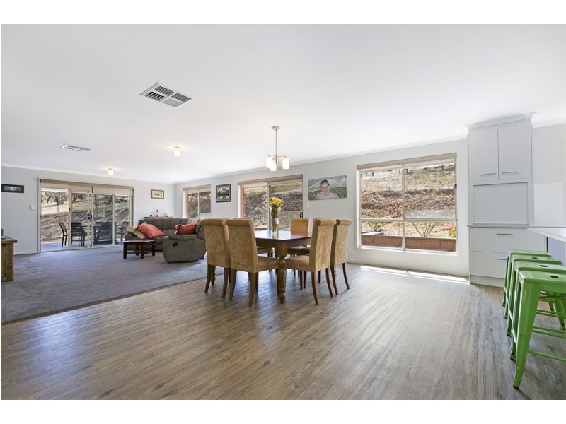 30-32 Penrice Road, Angaston SA 5353