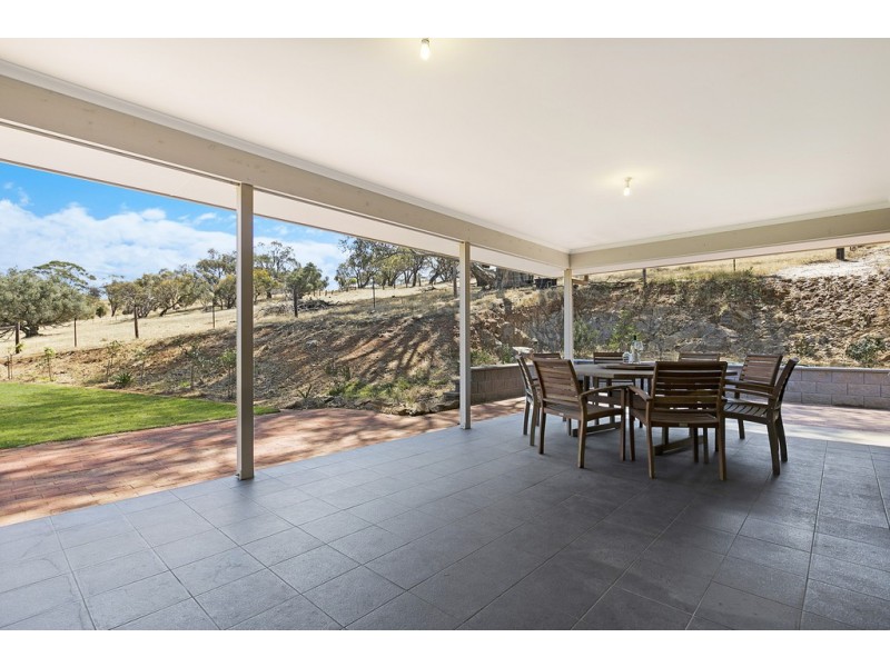 30-32 Penrice Road, Angaston SA 5353