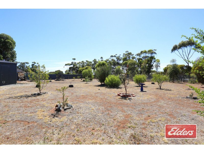 1062 St Kitts Road, Dutton SA 5356