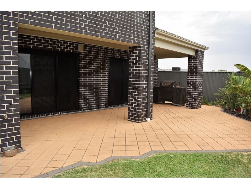 3 TRELEAVEN WAY, Gawler East SA 5118