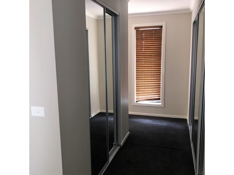 3 TRELEAVEN WAY, Gawler East SA 5118