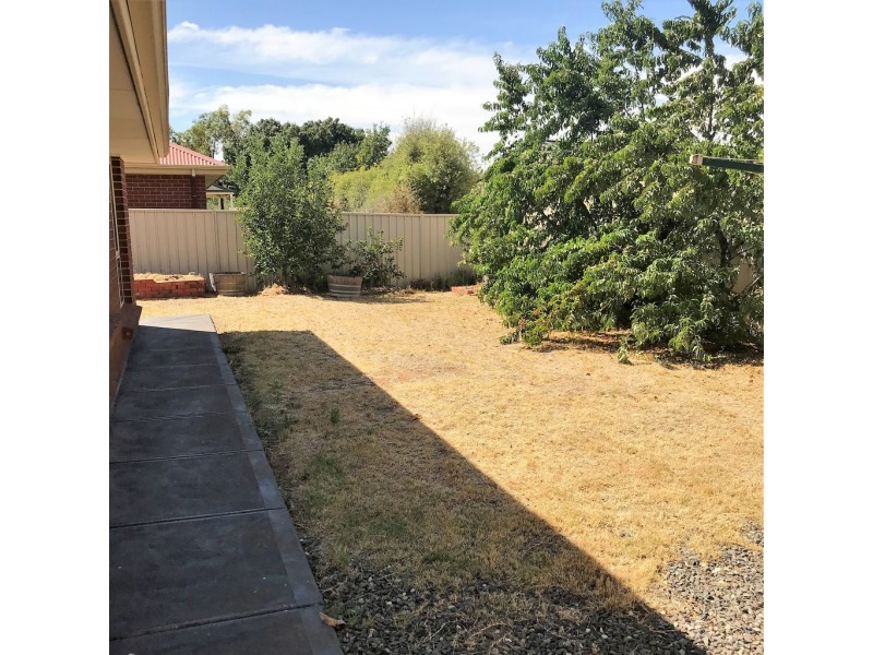 16 REUSCH DRIVE, Nuriootpa SA 5355