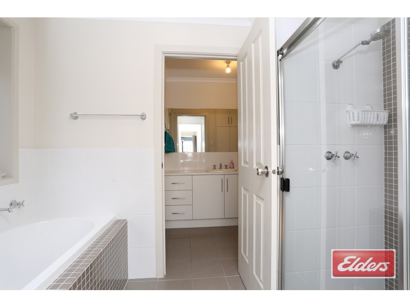 25 Traminer Way, Nuriootpa SA 5355