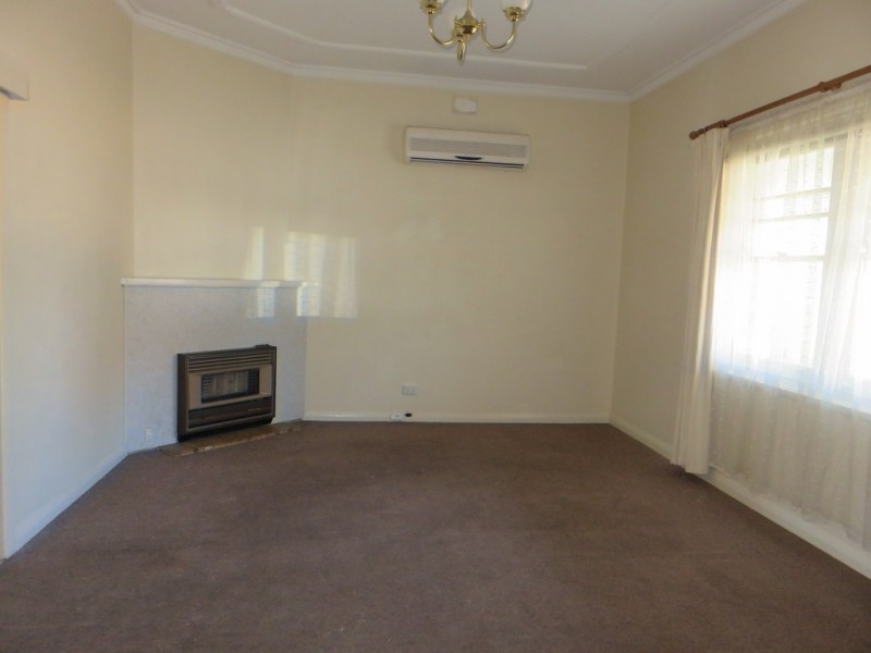 8 Second Street, Nuriootpa SA 5355