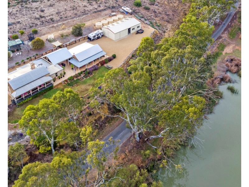 1-5 THE PARADE, Blanchetown SA 5357