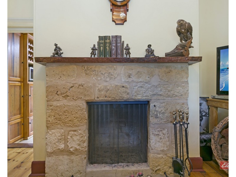 1-5 THE PARADE, Blanchetown SA 5357