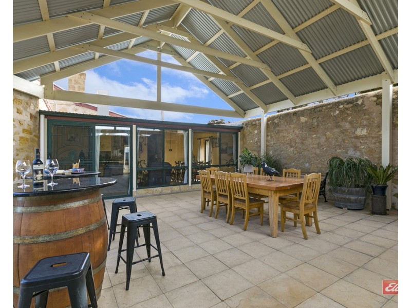 1-5 THE PARADE, Blanchetown SA 5357