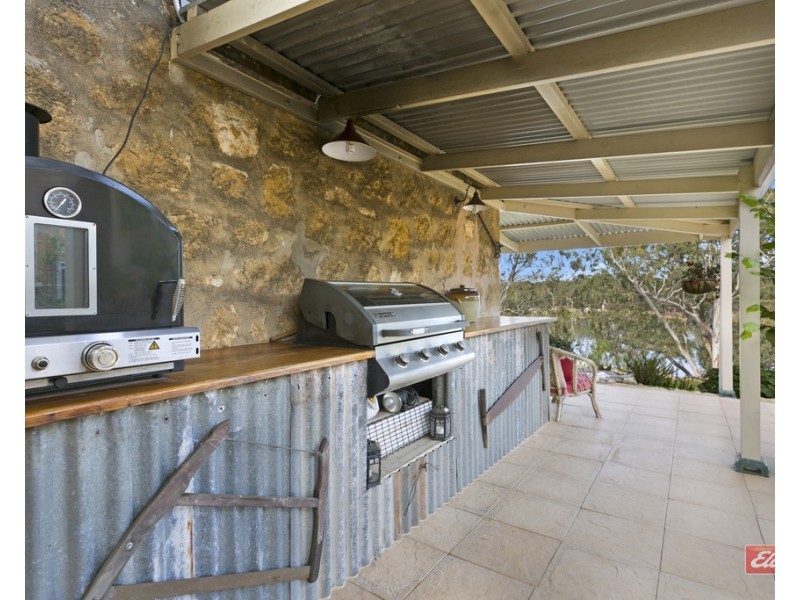 1-5 THE PARADE, Blanchetown SA 5357