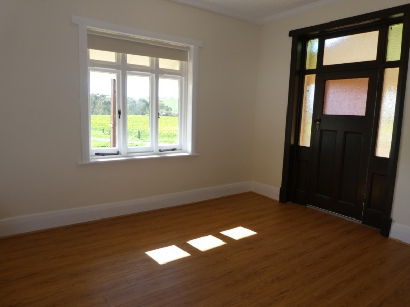 235 KINGS BRIDGE ROAD, Kapunda SA 5373