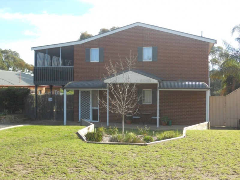 15 KERNOW PLACE, Kapunda SA 5373