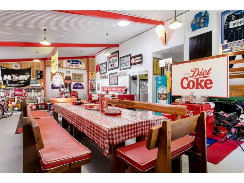 155 ANGASTON ROAD, Nuriootpa SA 5355