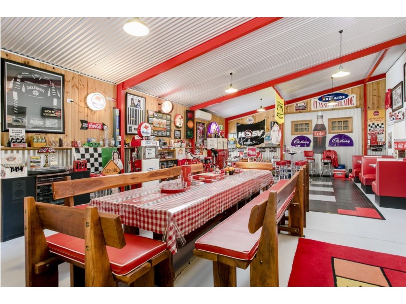 155 ANGASTON ROAD, Nuriootpa SA 5355