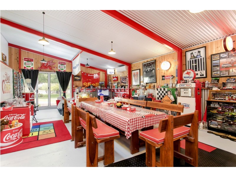 155 ANGASTON ROAD, Nuriootpa SA 5355