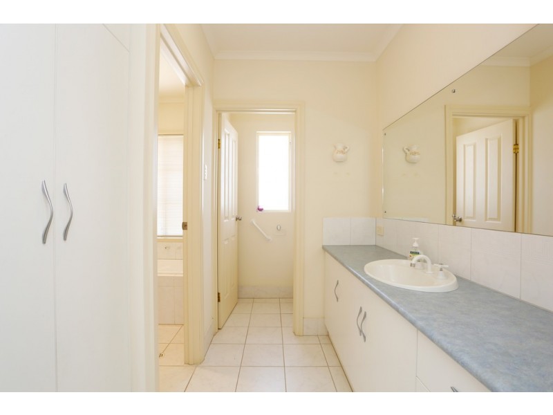 Unit 5/ 6-8 HAMDORF COURT, Tanunda SA 5352