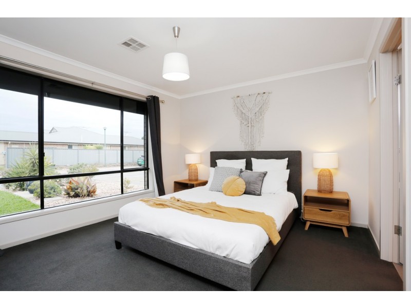 33 PINOT CRESCENT, Nuriootpa SA 5355