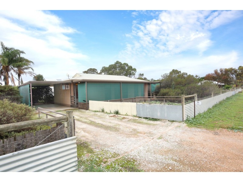 35 Reisling Road, Nildottie SA 5238