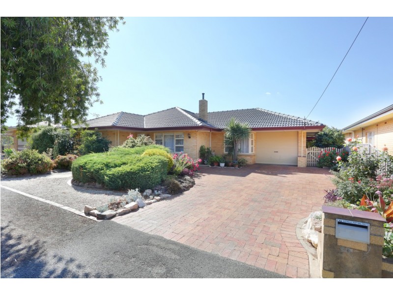 6 CORELLA STREET, Nuriootpa SA 5355