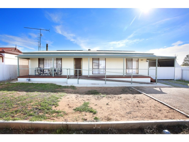 6 Rider Street, Blanchetown SA 5357