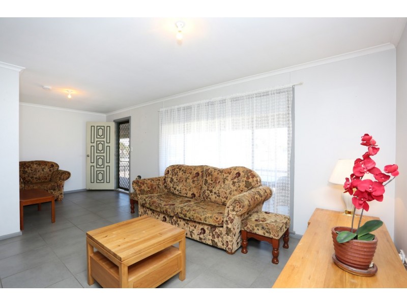 6 Rider Street, Blanchetown SA 5357