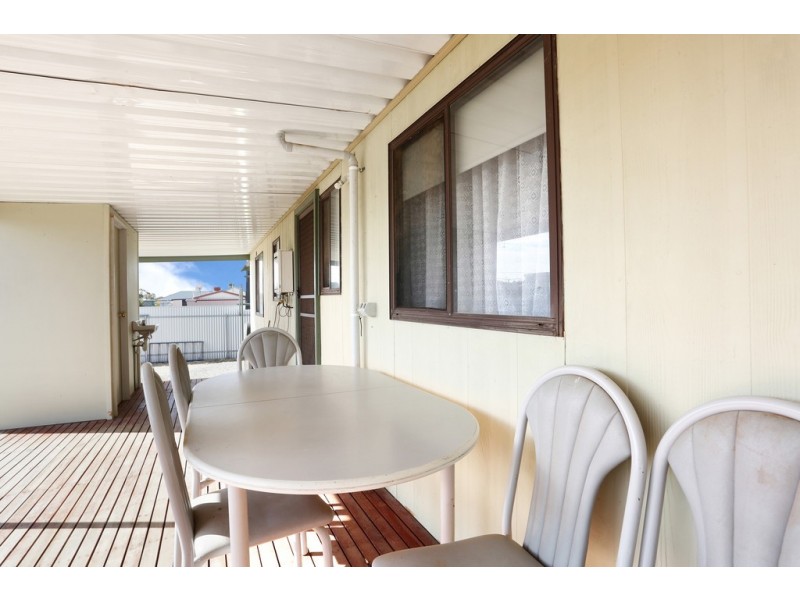 6 Rider Street, Blanchetown SA 5357