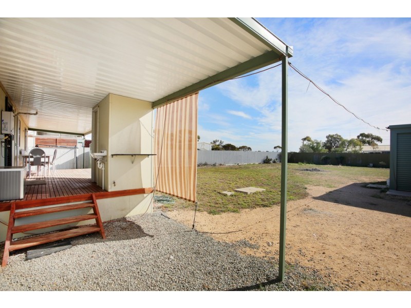 6 Rider Street, Blanchetown SA 5357