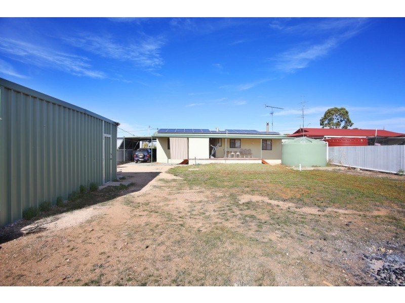 6 Rider Street, Blanchetown SA 5357
