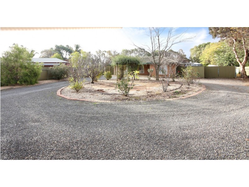 17 WHITELAWS COURT, Angle Vale SA 5117