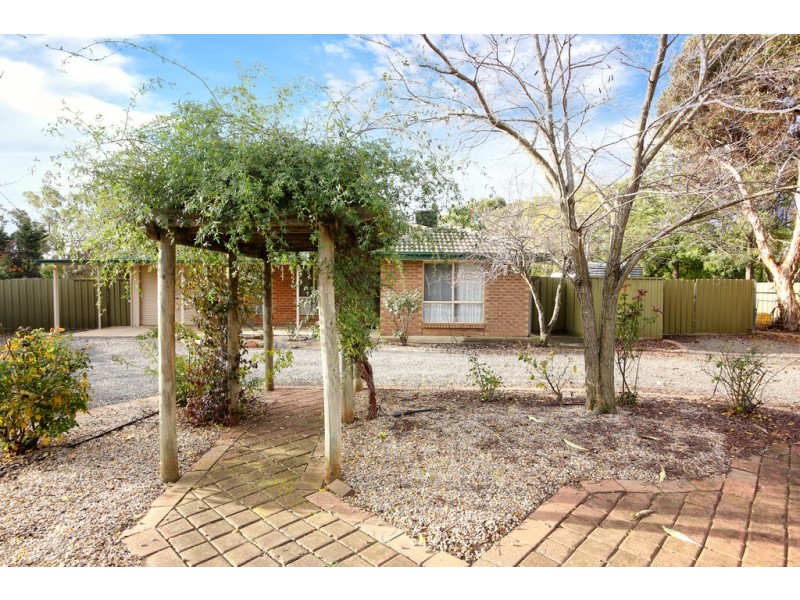 17 WHITELAWS COURT, Angle Vale SA 5117