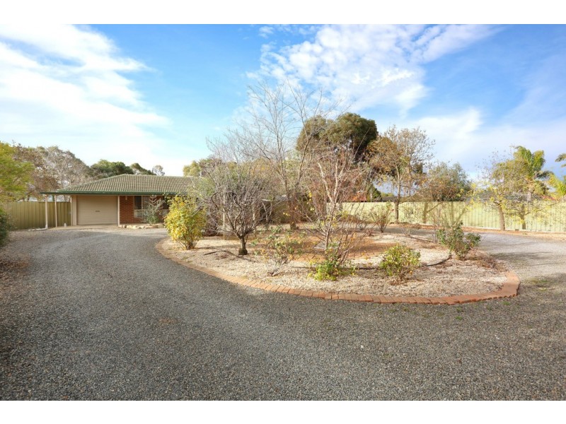 17 WHITELAWS COURT, Angle Vale SA 5117