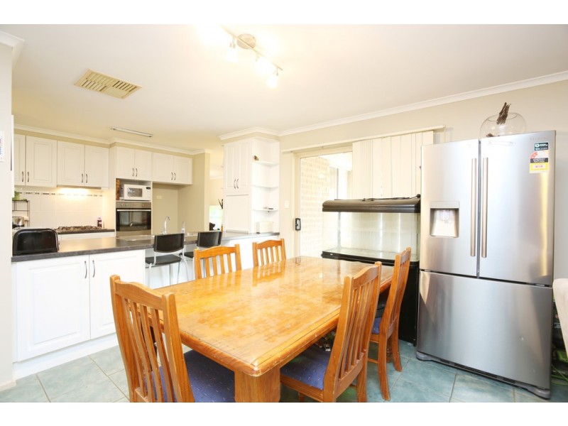 17 WHITELAWS COURT, Angle Vale SA 5117