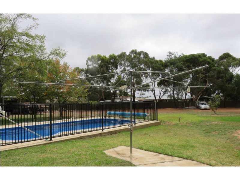 17 WHITELAWS COURT, Angle Vale SA 5117