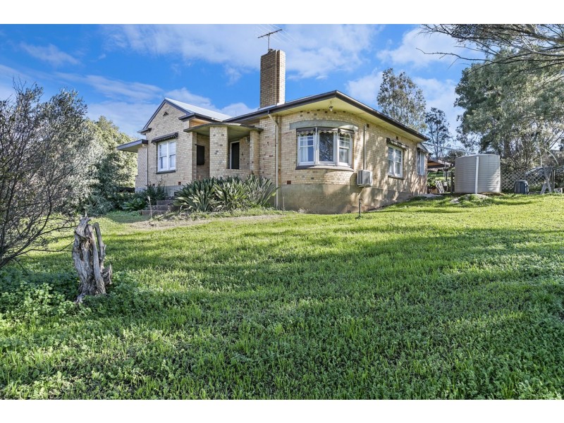 26 KONCKE STREET, Greenock SA 5360