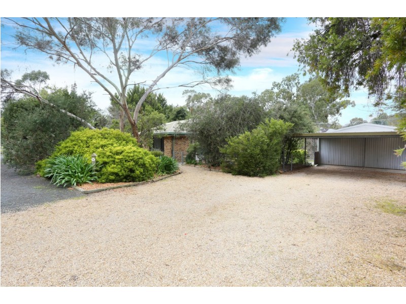 9 PINSON COURT, Williamstown SA 5351