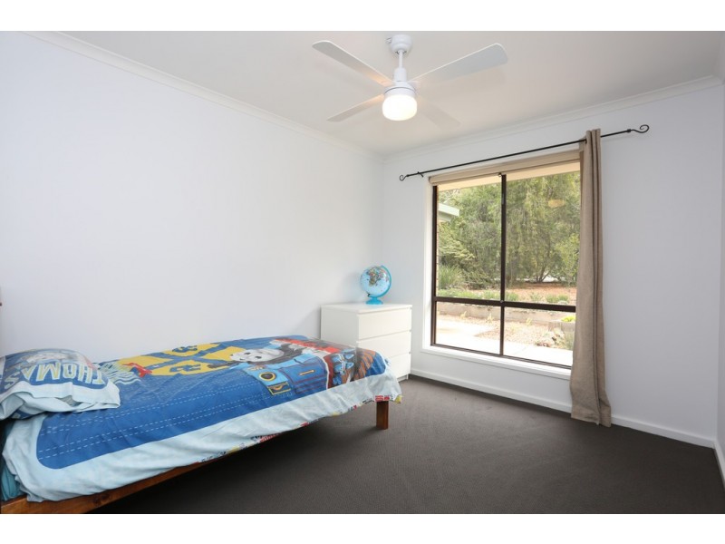 9 PINSON COURT, Williamstown SA 5351