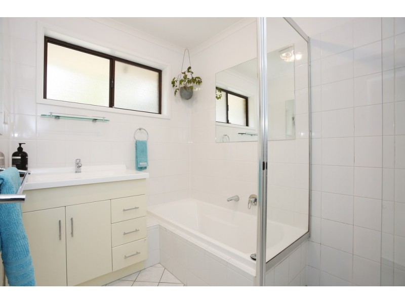 9 PINSON COURT, Williamstown SA 5351