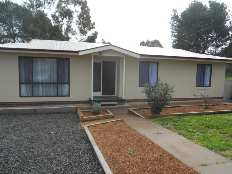 10 CATHERINE STREET, Kapunda SA 5373