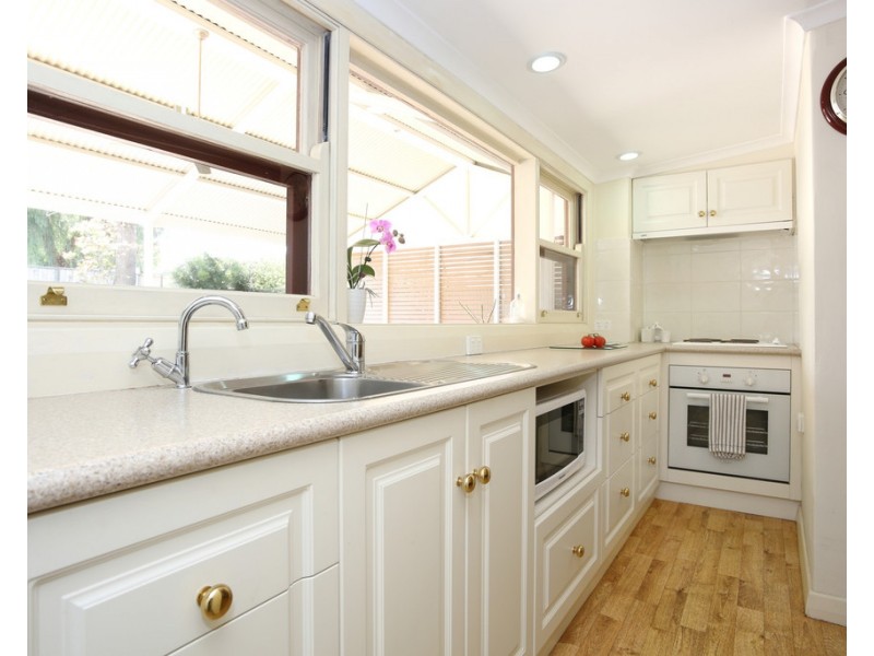 10 HARE STREET, Kapunda SA 5373