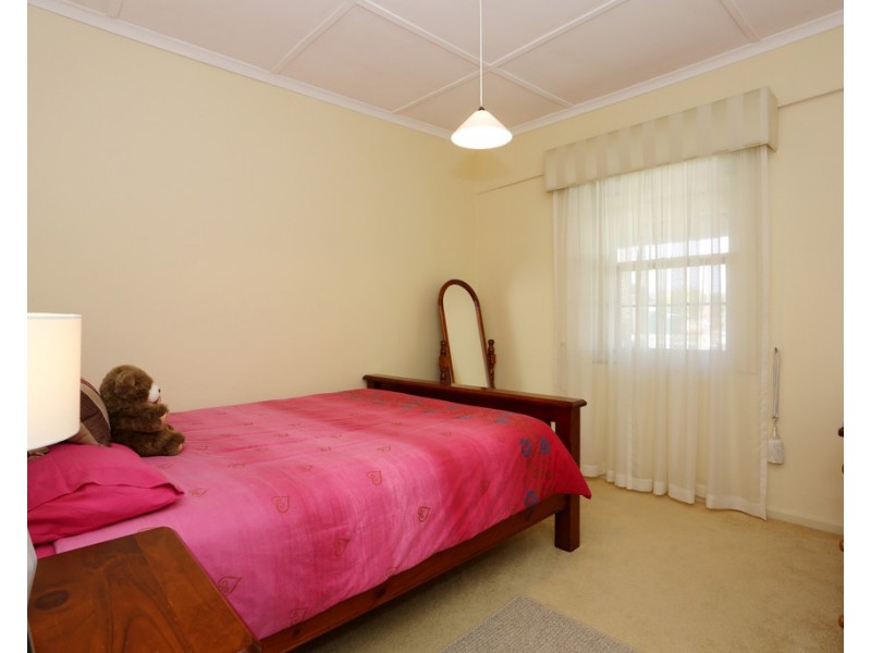 10 HARE STREET, Kapunda SA 5373