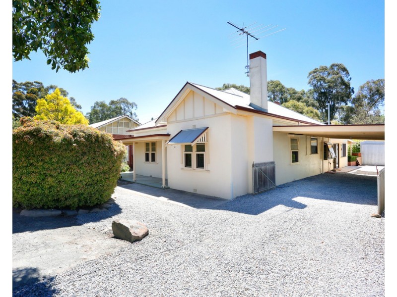 4 HOBBS STREET, Tanunda SA 5352