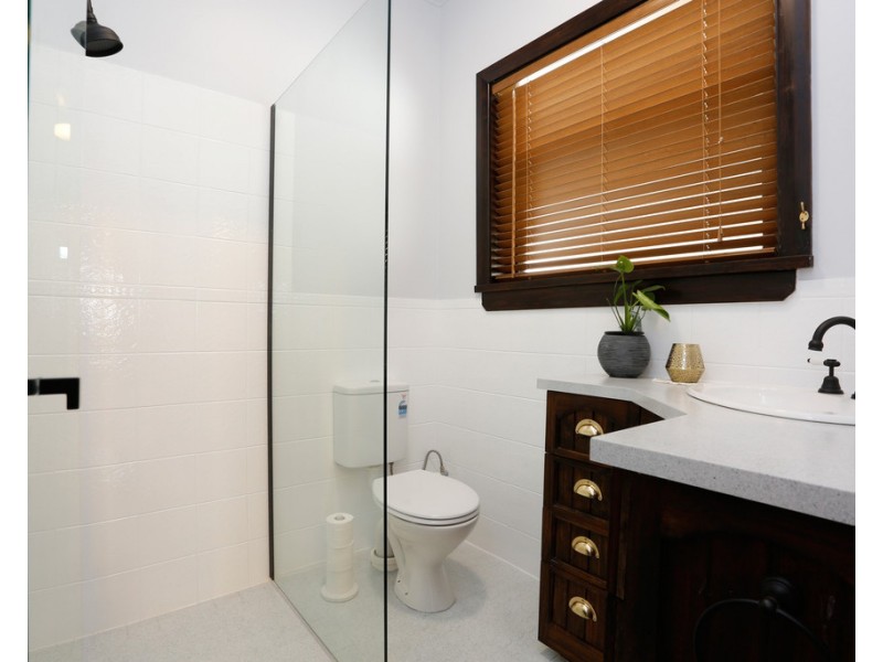 4 HOBBS STREET, Tanunda SA 5352
