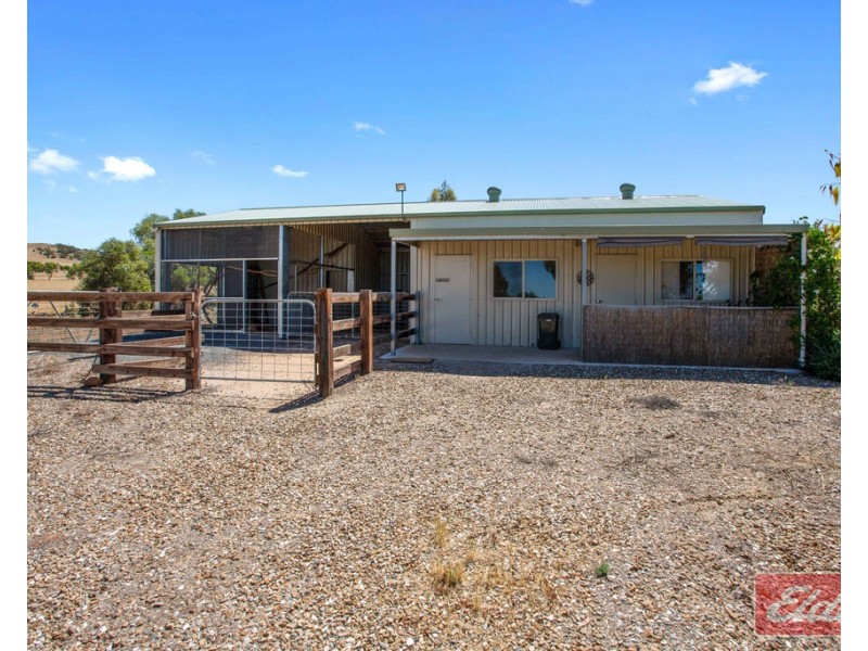 81 STOCK ROUTE ROAD (via Point Pass), Eudunda SA 5374