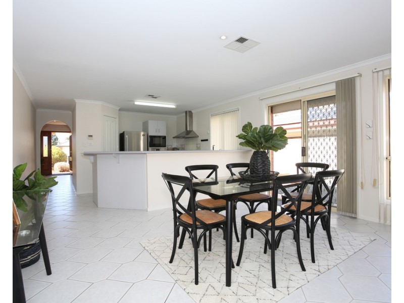 2 WEINTAL COURT, Tanunda SA 5352