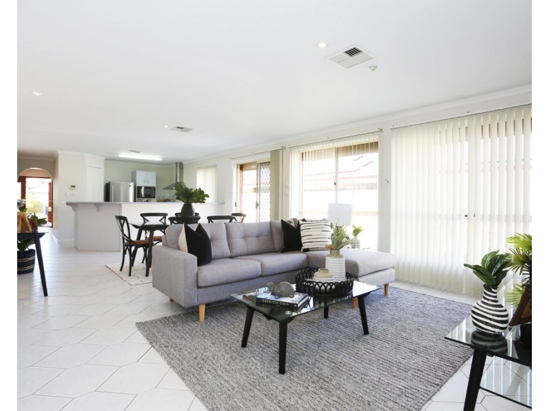 2 WEINTAL COURT, Tanunda SA 5352